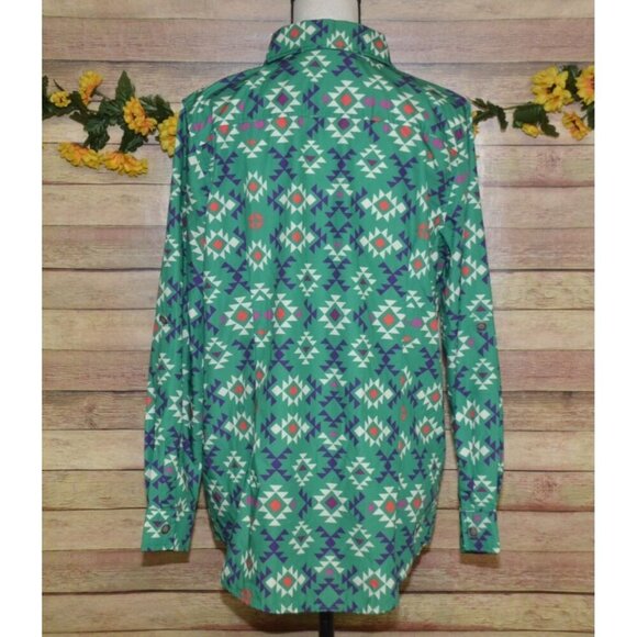 Lucky & Blessed Green Aztec Western Button Down Top Shirt Ladies M Cute Buttons - Picture 11 of 15